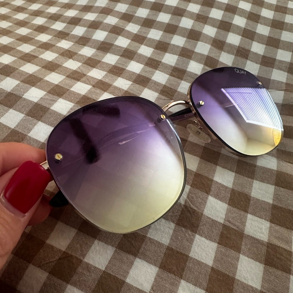 Quay Australia Purple Gradient Rimless Sunglasses